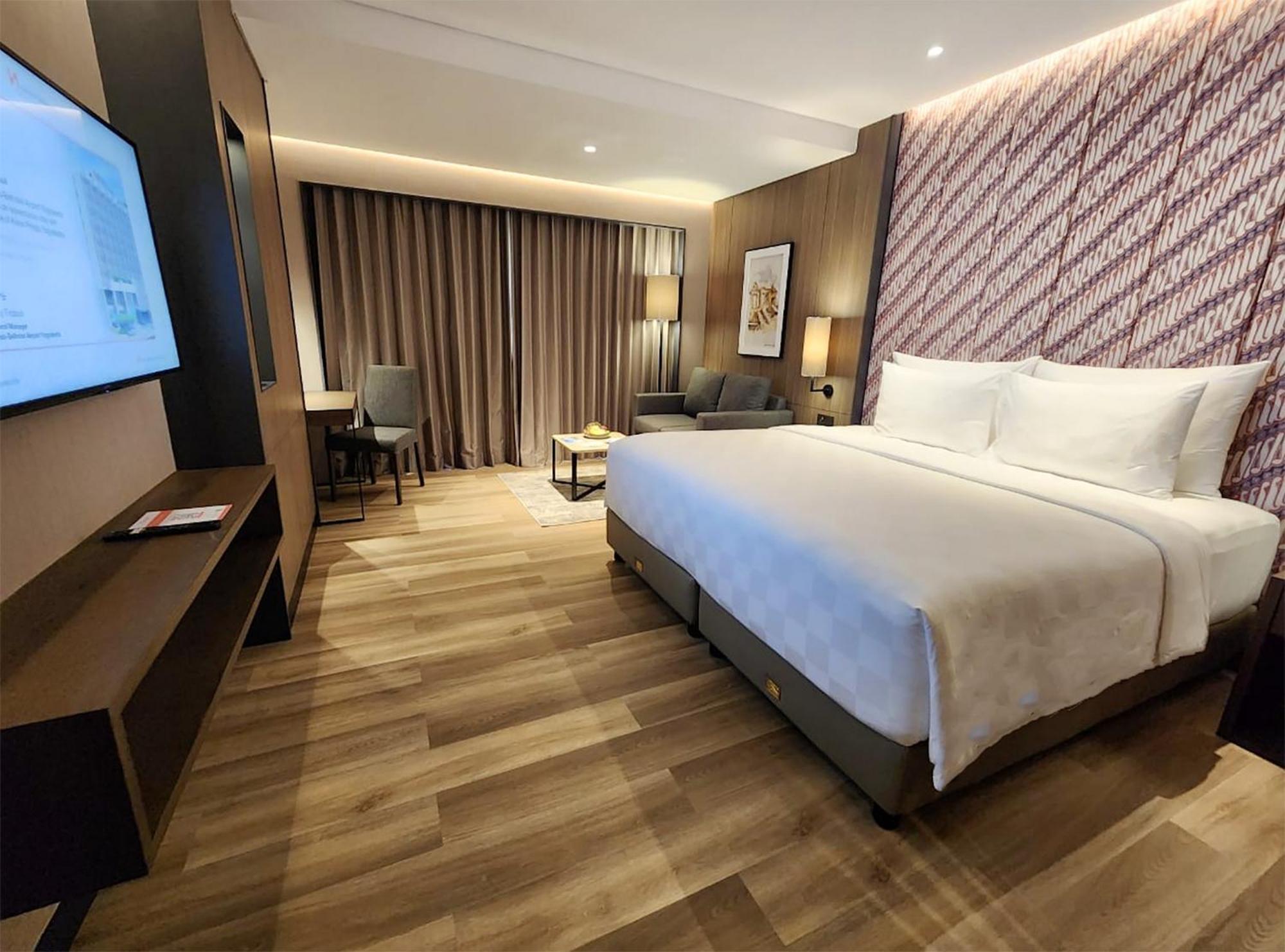 Swiss-Belhotel Airport Джокьякарта Экстерьер фото